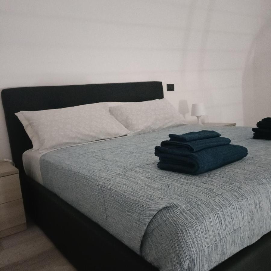 Agata Blu Apartment Catania Bagian luar foto